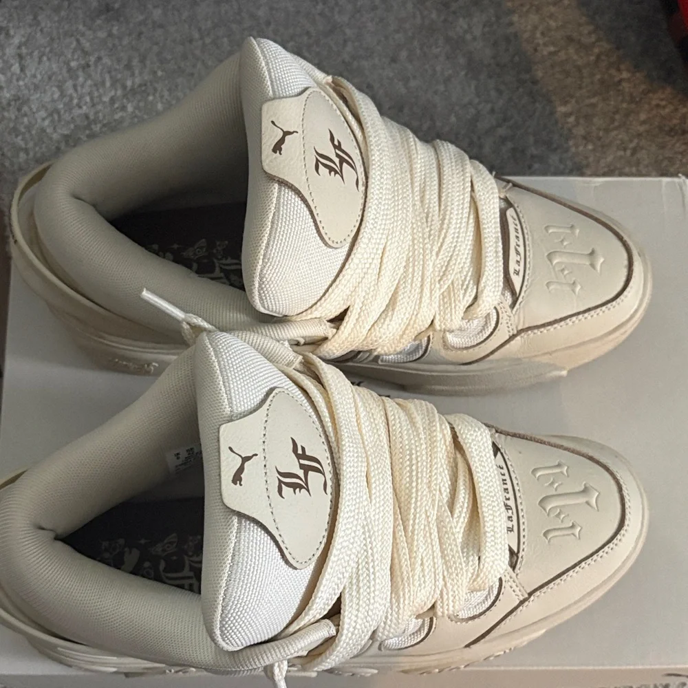 Lamelo ball cream men’s shoes size 9 - Picture 2 of 4